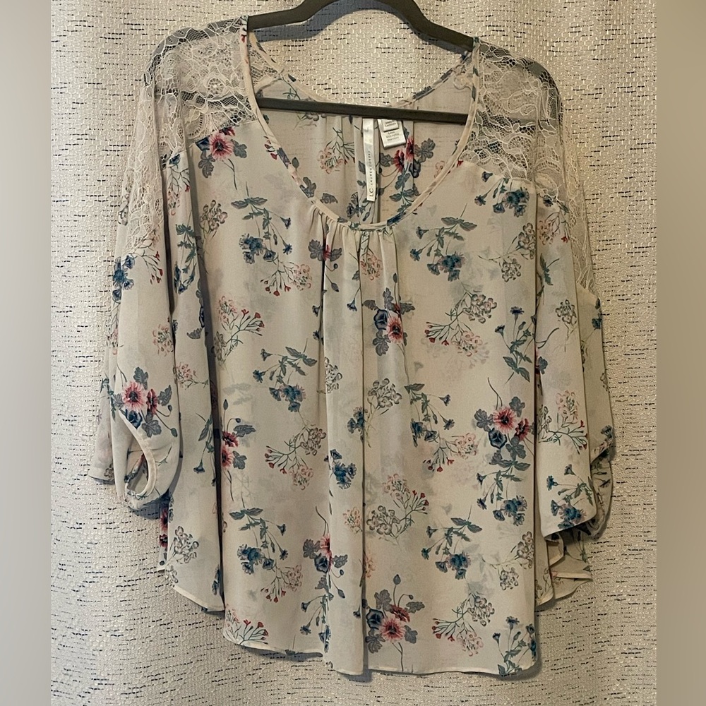 Floral Sheer Shirt | Lauren Conrad